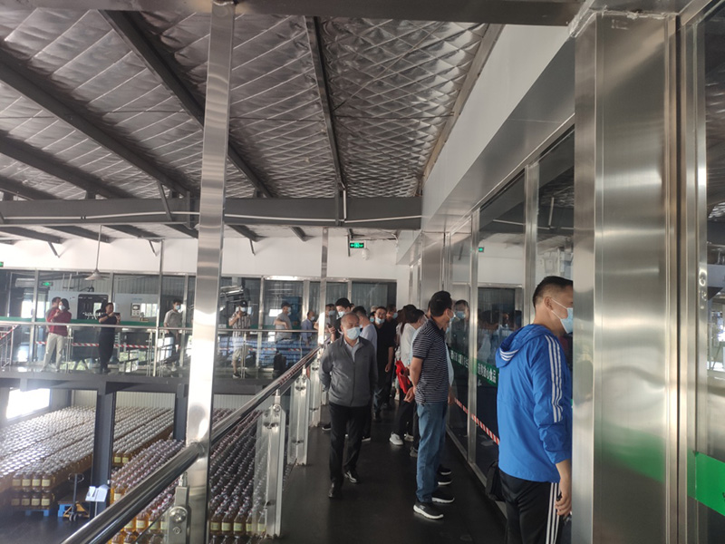 【晶潤(rùn)老油翁胡麻油】健康胡麻油|寧夏胡麻油|寧夏食用油|寧夏菜籽油|寧夏亞麻油|寧夏晶潤(rùn)生物食品科技有限公司 【晶潤(rùn)老油翁胡麻油】健康胡麻油|寧夏胡麻油|寧夏食用油|寧夏菜籽油|寧夏亞麻油|寧夏晶潤(rùn)生物食品科技有限公司